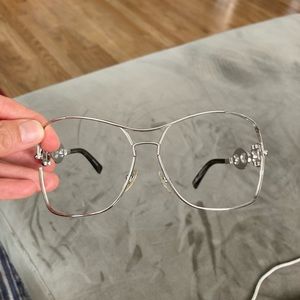 Authentic Gucci sunglasses frame needs repair